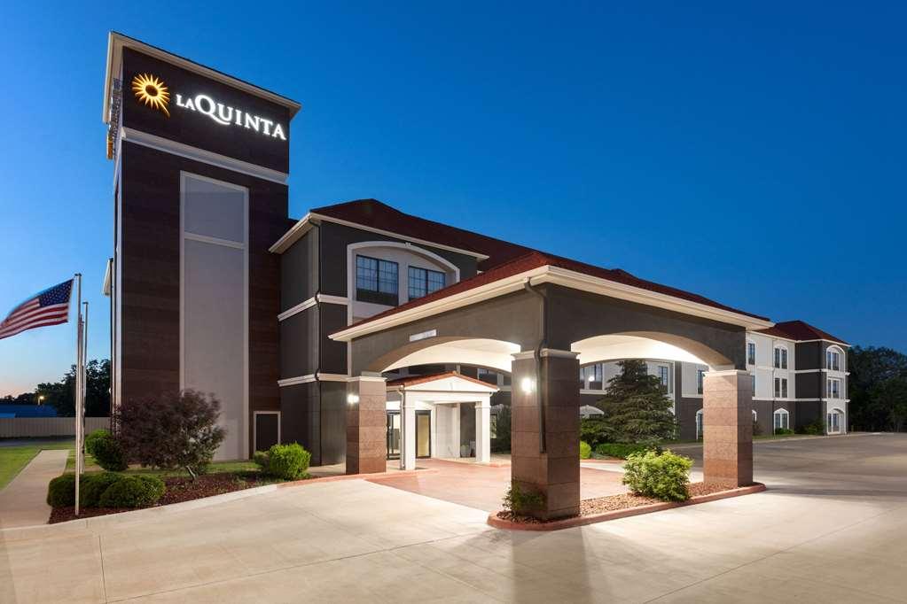 La Quinta By Wyndham Woodward Hotel Eksteriør billede